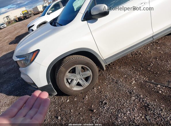 5FPYK3F50NB025921 2022 HONDA RIDGELINE White Widok z przodu