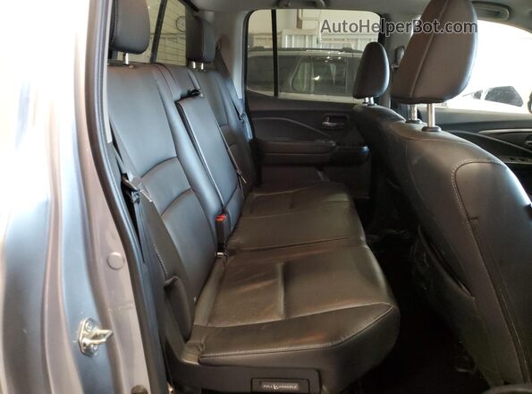 5FPYK3F52LB025478 2020 HONDA RIDGELINE Silver Vista de los asientos traseros