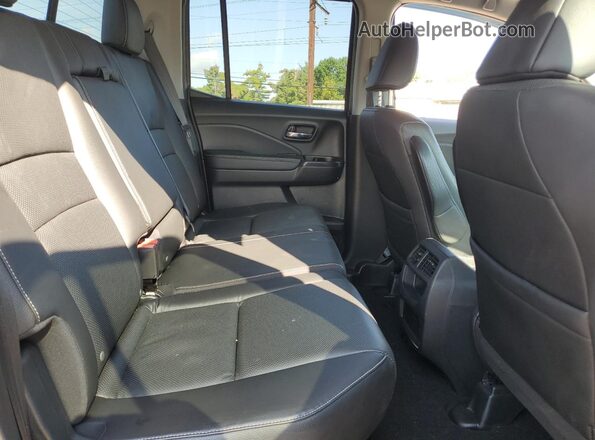 5FPYK3F71NB013312 2022 HONDA RIDGELINE Silver Widok tylnych siedzeń