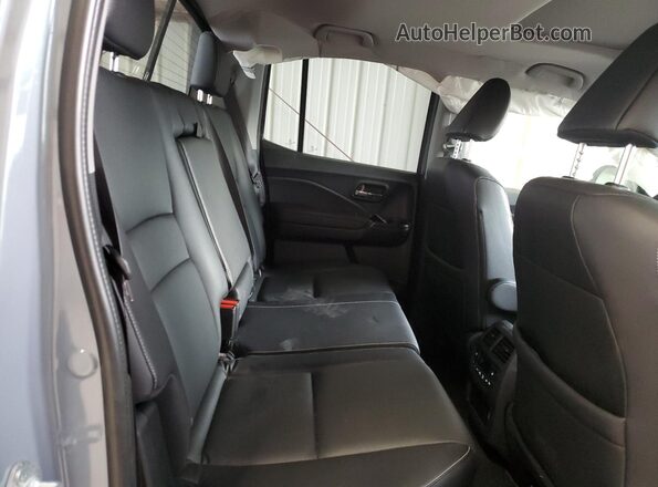 5FPYK3F73NB503279 2022 HONDA RIDGELINE Blue Rear interior view