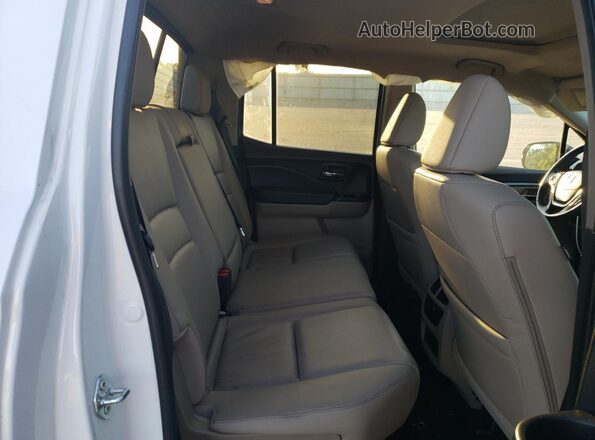 5FPYK3F79MB006669 2021 HONDA RIDGELINE White Rear seats view