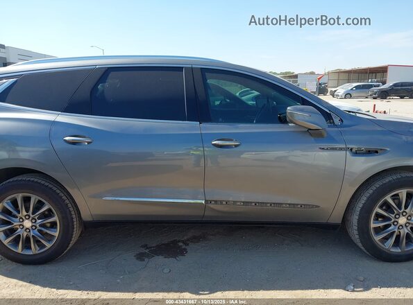 5GAERBKWXMJ152166 2021 BUICK ENCLAVE Gray Rear interior view
