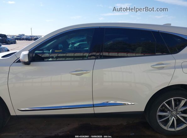 5J8TC1H5XLL009562 2020 ACURA RDX White 360 interior view