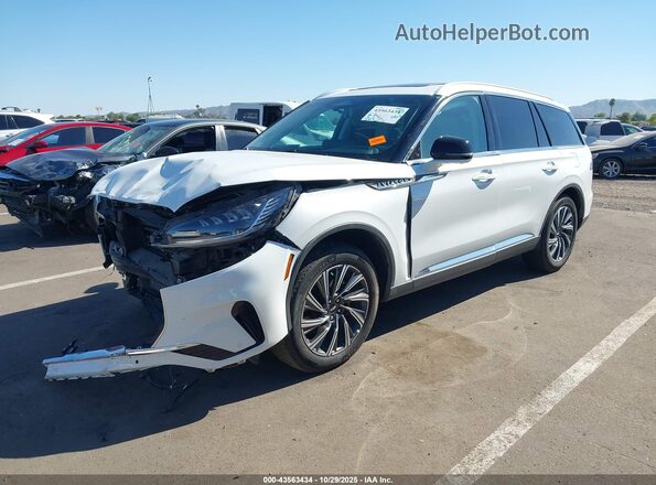 5LM5J6WC1SGL18168 2025 LINCOLN AVIATOR White Передня ліва чверть