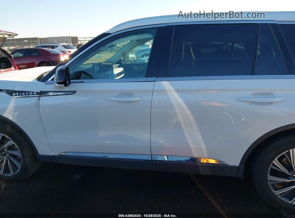 5LM5J6WC1SGL18168 2025 LINCOLN AVIATOR White Панорамний вид салону 360°