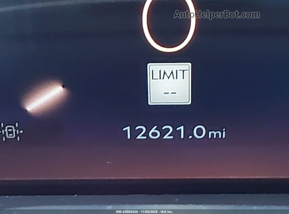 5LM5J6WC1SGL18168 2025 LINCOLN AVIATOR White 