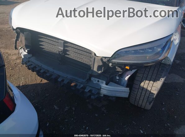 5LM5J7WC0LGL01787 2020 LINCOLN AVIATOR White Widok z przodu