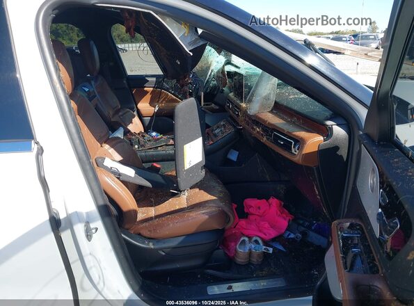 5LM5J7WC5MGL07814 2021 LINCOLN AVIATOR White Вид салону спереду