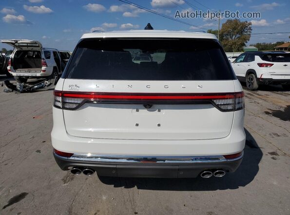 5LM5J7XC0SGL03312 2025 LINCOLN AVIATOR White Rear view
