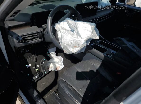 5LM5J7XC1SGL25187 2025 LINCOLN AVIATOR White Dashboard view