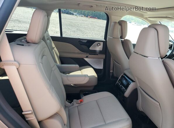 5LM5J7XC2MGL12368 2021 LINCOLN AVIATOR Gold Rear seats view
