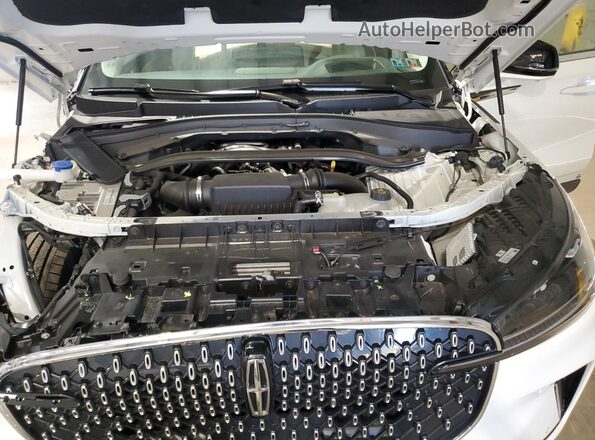 5LM5J7XC6SGL03136 2025 LINCOLN AVIATOR White Engine compartment view