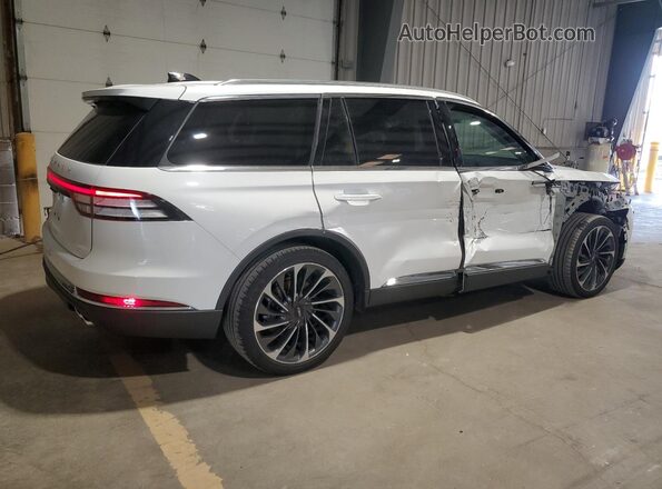 5LM5J7XC6SGL03136 2025 LINCOLN AVIATOR White Rear right