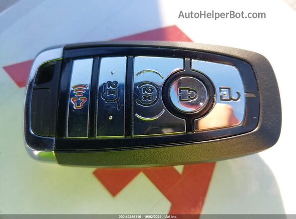 5LM5J7XC8LGL32493 2020 LINCOLN AVIATOR Gray Dashboard view