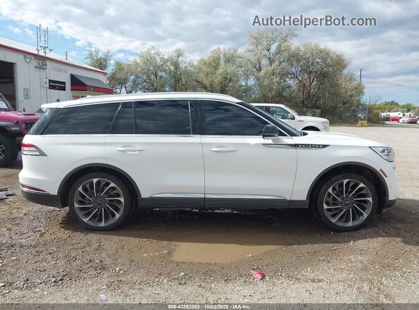 5LM5J7XC9LGL34625 2020 LINCOLN AVIATOR White Vista interior trasera