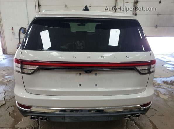 5LM5J7XC9SGL07746 2025 LINCOLN AVIATOR White Widok z tyłu