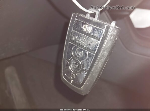 5LM5J7XCXNGL04830 2022 LINCOLN AVIATOR White 