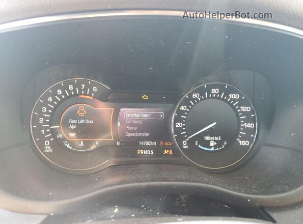 5LMCJ1C94HUL14905 2017 LINCOLN MKC Черный Вид щитка приборов