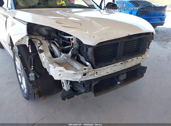 5LMCJ1C97MUL26704 2021 LINCOLN CORSAIR White Դիմացի տեսք