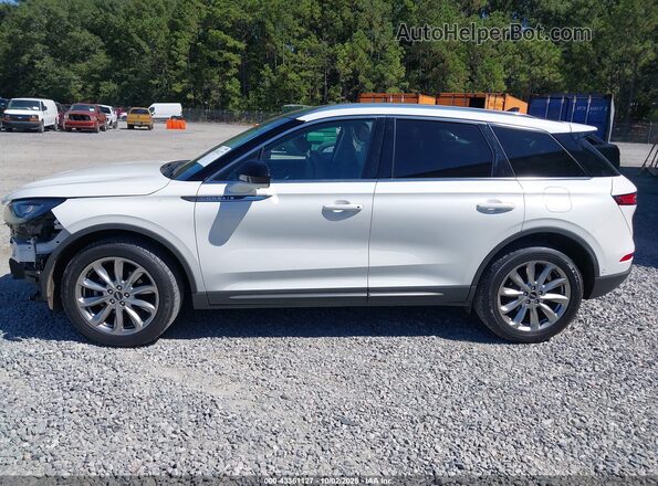 5LMCJ1C97MUL26704 2021 LINCOLN CORSAIR White 
