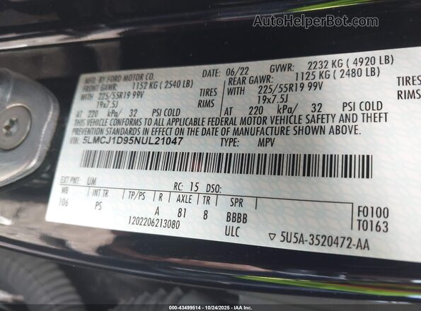 5LMCJ1D95NUL21047 2022 LINCOLN CORSAIR Black Widok komory silnika