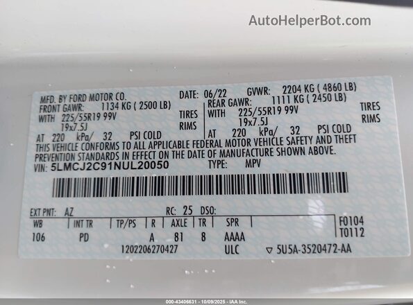 5LMCJ2C91NUL20050 2022 LINCOLN CORSAIR White Widok komory silnika