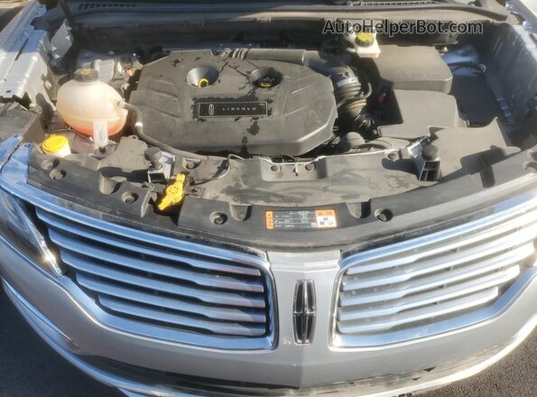 5LMCJ2C93JUL30928 2018 LINCOLN MKC Серебряный 