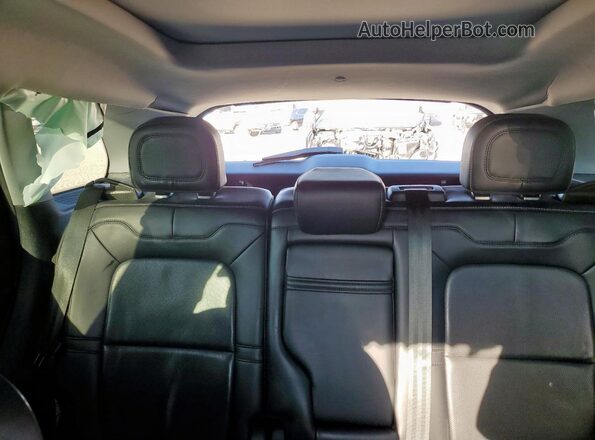 5LMCJ2C98MUL03857 2021 LINCOLN CORSAIR Gray Widok tylnych siedzeń