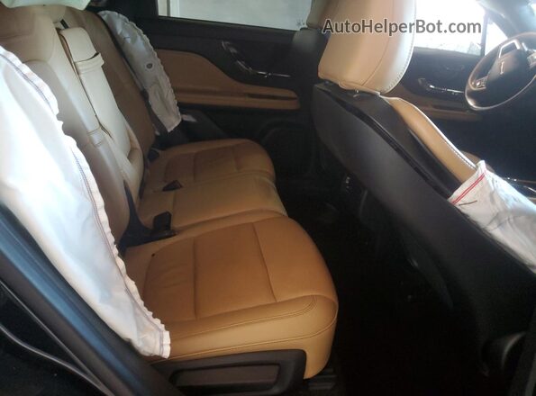 5LMCJ2D92MUL21057 2021 LINCOLN CORSAIR Black Rear seats view