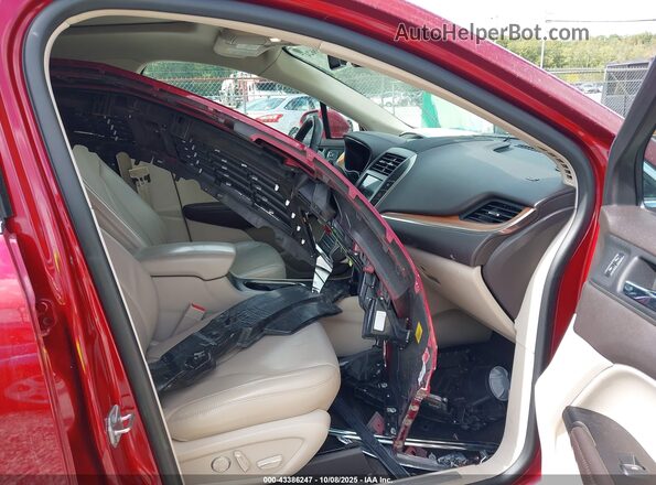 5LMCJ2D93JUL08054 2018 LINCOLN MKC Красный 