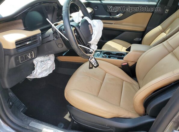 5LMCJ2D99MUL16180 2021 LINCOLN CORSAIR Charcoal Vista interior delantera