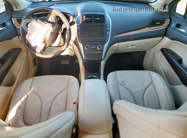 5LMCJ3C91GUJ28412 2016 LINCOLN MKC Black Vista del salpicadero