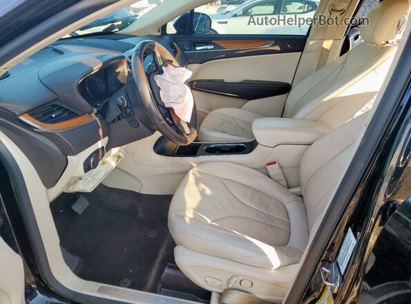 5LMCJ3C91GUJ28412 2016 LINCOLN MKC Black Vista interior delantera