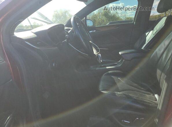 5LMCJ3D90HUL71581 2017 LINCOLN MKC Красный Вид салона спереди