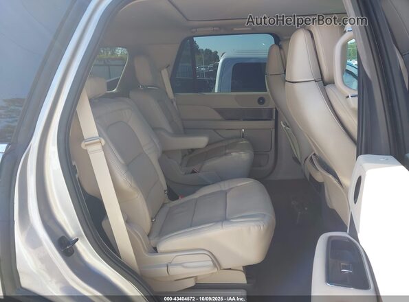 5LMJJ2KT6LEL10576 2020 LINCOLN NAVIGATOR Gray Widok naklejki z numerem VIN