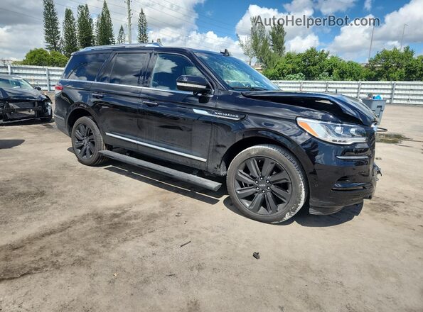 5LMJJ2LG0REL20093 2024 LINCOLN NAVIGATOR Черный Передняя правая четверть