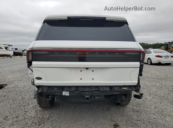 5LMJJ2LG7SEL02034 2025 LINCOLN NAVIGATOR White უკანა ხედი