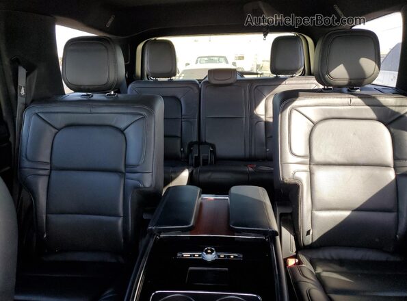 5LMJJ2LT1JEL13378 2018 LINCOLN NAVIGATOR Black უკანა სავარძლების ხედი