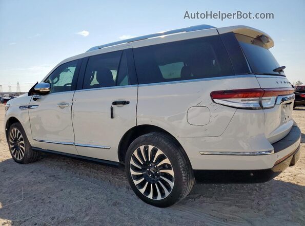 5LMJJ2TG9REL06211 2024 LINCOLN NAVIGATOR White Trasero izquierdo