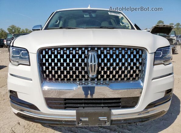 5LMJJ2TG9REL06211 2024 LINCOLN NAVIGATOR White Vista frontal