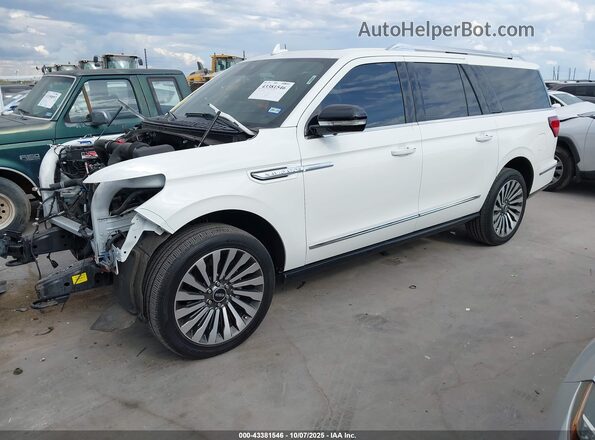 5LMJJ3KT3MEL17136 2021 LINCOLN NAVIGATOR Белый Передняя левая четверть