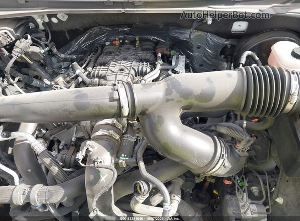 5LMJJ3KT3MEL17136 2021 LINCOLN NAVIGATOR Белый Вид сзади