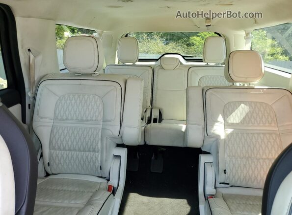 5LMJJ3TT1LEL06505 2020 LINCOLN NAVIGATOR Black Вид задніх сидінь