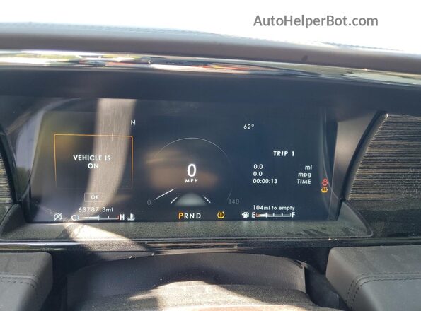 5LMJJ3TT1LEL06505 2020 LINCOLN NAVIGATOR Black Вид щитка приладів