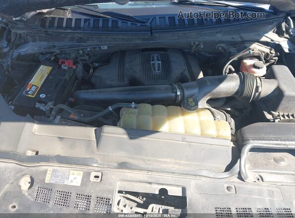 5LMJJ3TTXLEL22282 2020 LINCOLN NAVIGATOR Light Blue Rear view