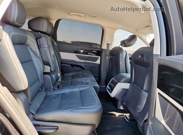 5LMPJ8JA6SJ920982 2025 LINCOLN NAUTILUS Black Vista interior trasera