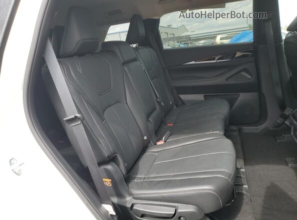 5N1AL1ER4SC333629 2025 INFINITI QX60 White Widok wnętrza z tyłu