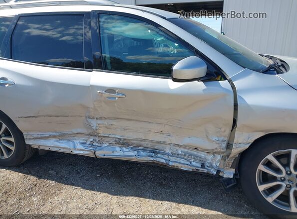5N1AR2MM6GC613408 2016 NISSAN PATHFINDER Silver Front view