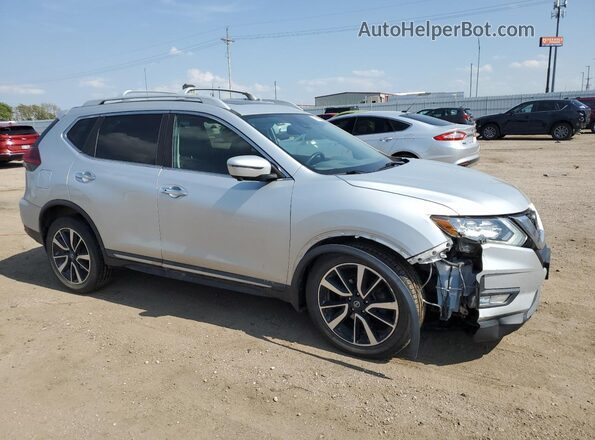 5N1AT2MV4LC706125 2020 NISSAN ROGUE Silver Delantero derecho
