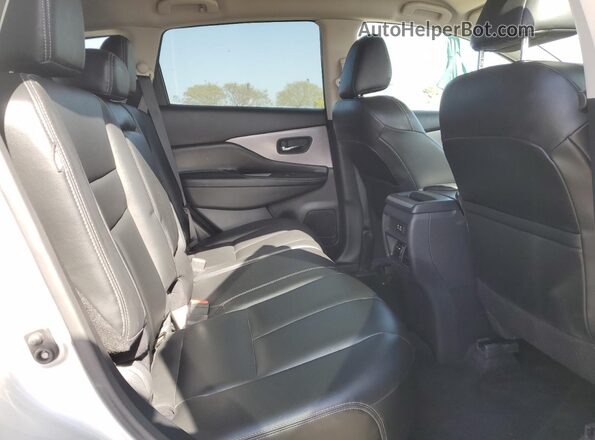 5N1AZ2BJ9PC133131 2023 NISSAN MURANO Silver Vista interior trasera